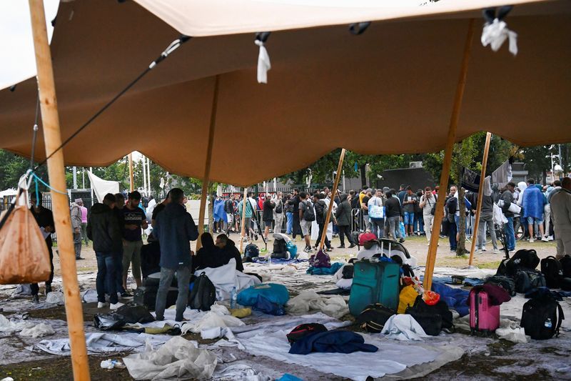 Dutch refugee council sues state over "inhumane" asylum centres - Vimarsana News
