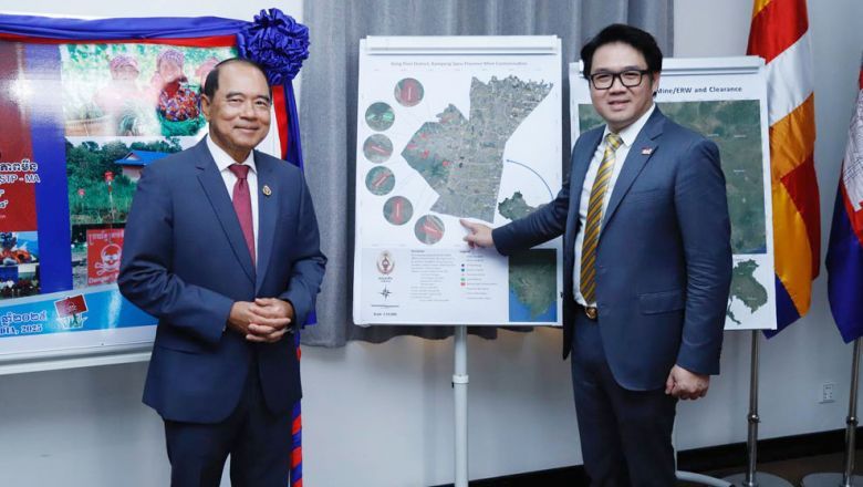 Malaysian business chamber raises US$77,700 for 'mine-free Cambodia' - Vimarsana News