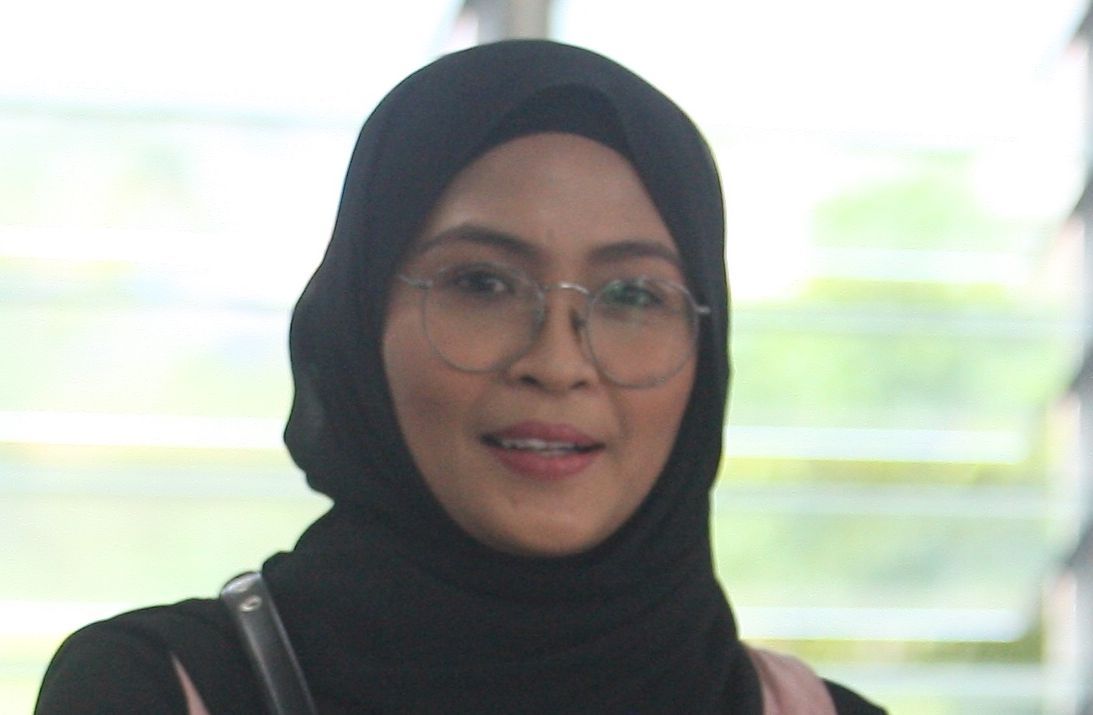 Court dismisses bid to quash defamation suit filed by Siti Nordiana - Vimarsana News