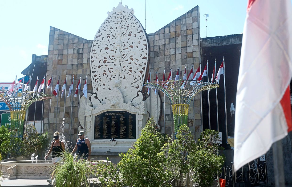 Australia upset over decision on Bali attack bomb-maker - Vimarsana News