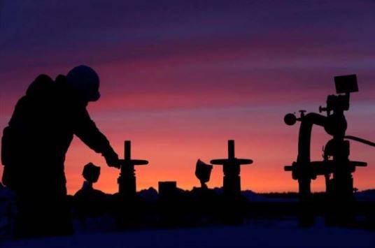 Crude oil markets' roaring frenzy wanes amid weakening fundamentals - Vimarsana News