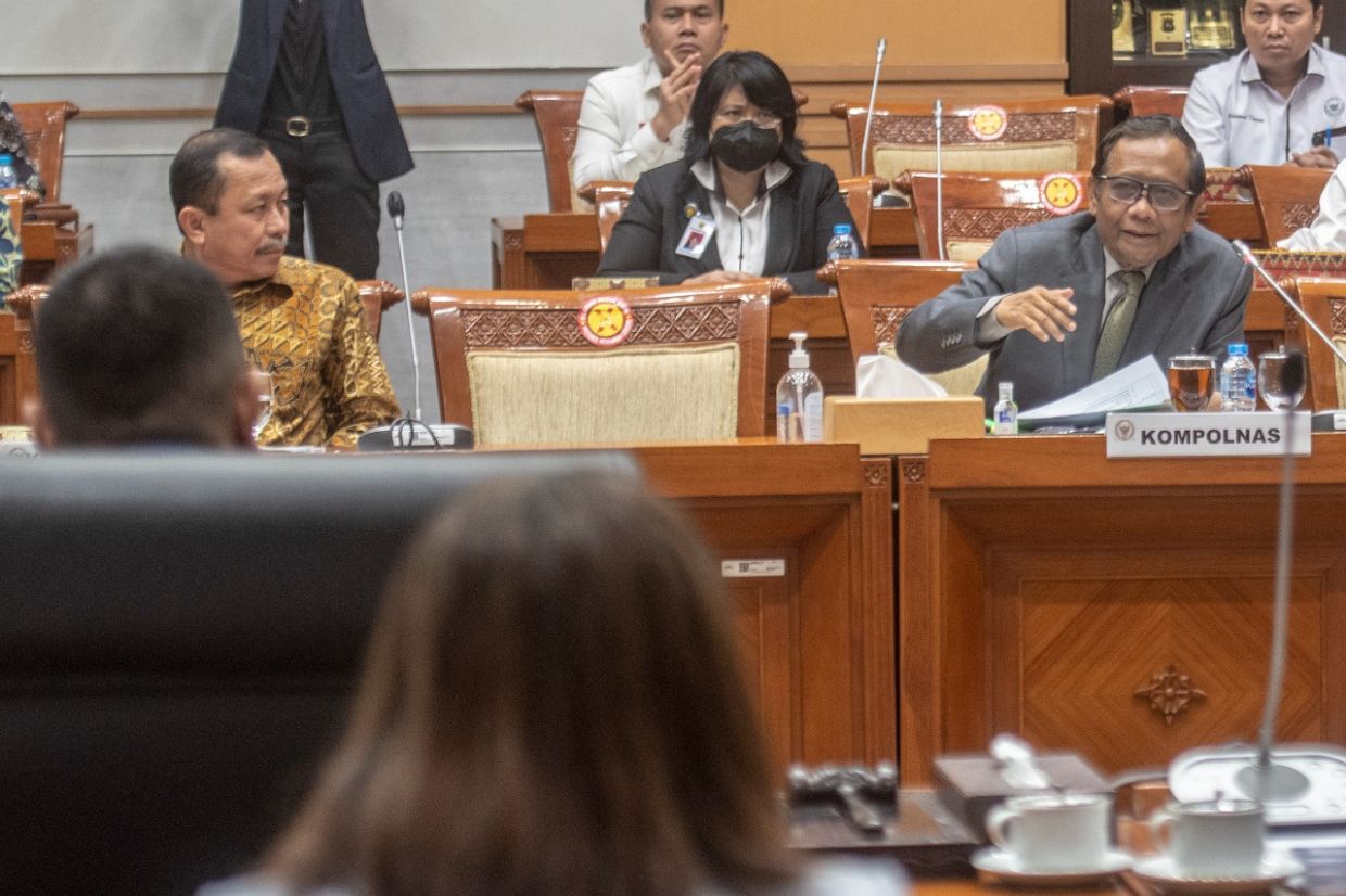 Cop's murder takes political turn at Indonesia's House of Representatives - Vimarsana News