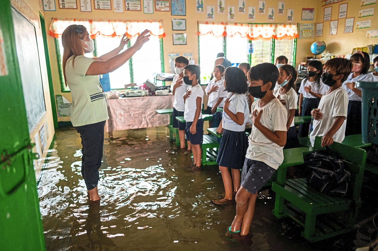 Storm Ma-on makes landfall - Vimarsana News