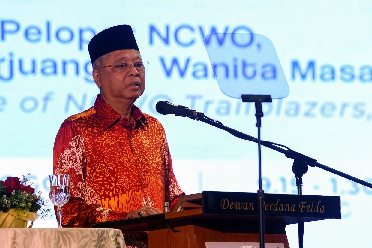 Women's participation in labour force still low, says PM - Vimarsana News