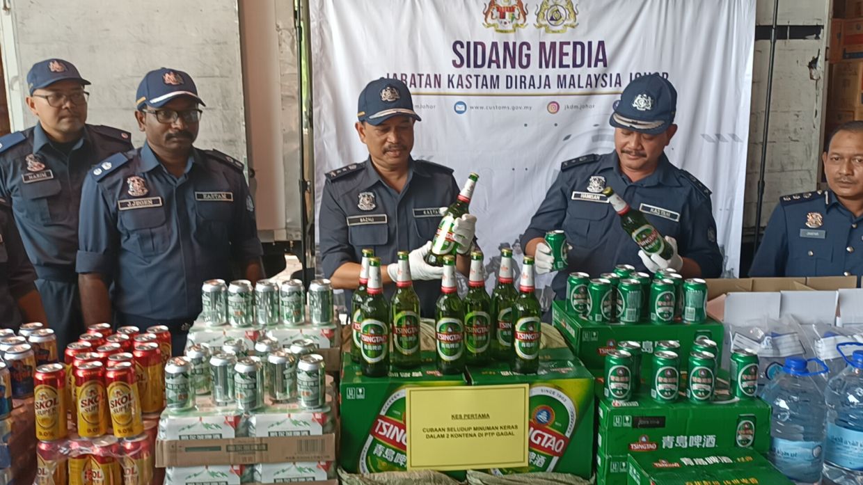 Johor Customs seizes smuggled alcohol, cigs worth almost RM3mil The Star