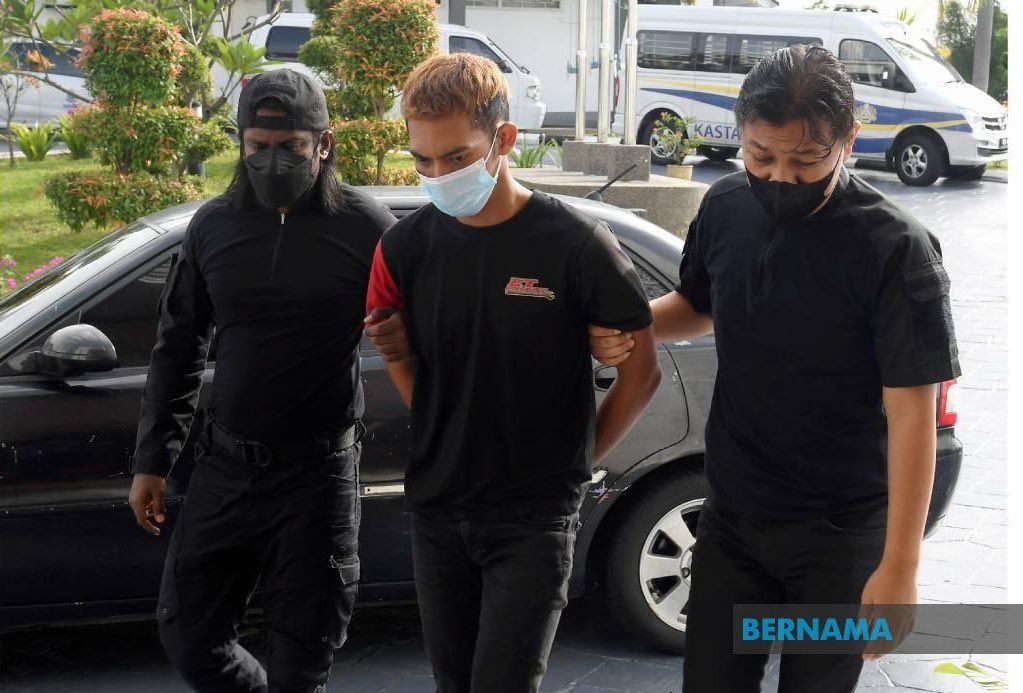 Youth charged with girlfriend’s murder in Klang | The Star