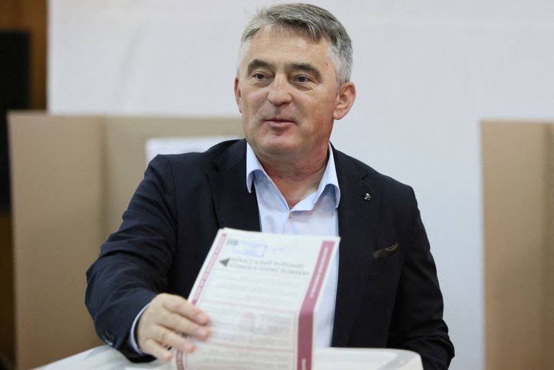 Bosniak, Croat moderate leaders set to win seats in Bosnia's presidency - Vimarsana News