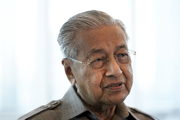 Dr M to blame for Pakatan govt's downfall, not Anwar's so-called ambition, says Sabah PKR - Vimarsana News