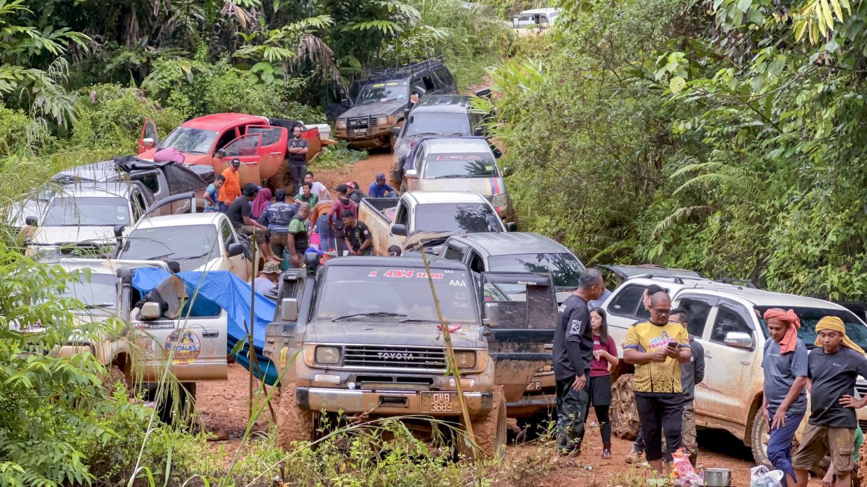 Aid convoy to remote Orang Asli settlements in Kelantan forced to turn back - Vimarsana News