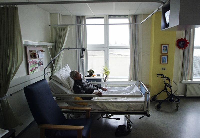 Dutch right-to-die group fights to widen legal euthanasia boundaries - Vimarsana News