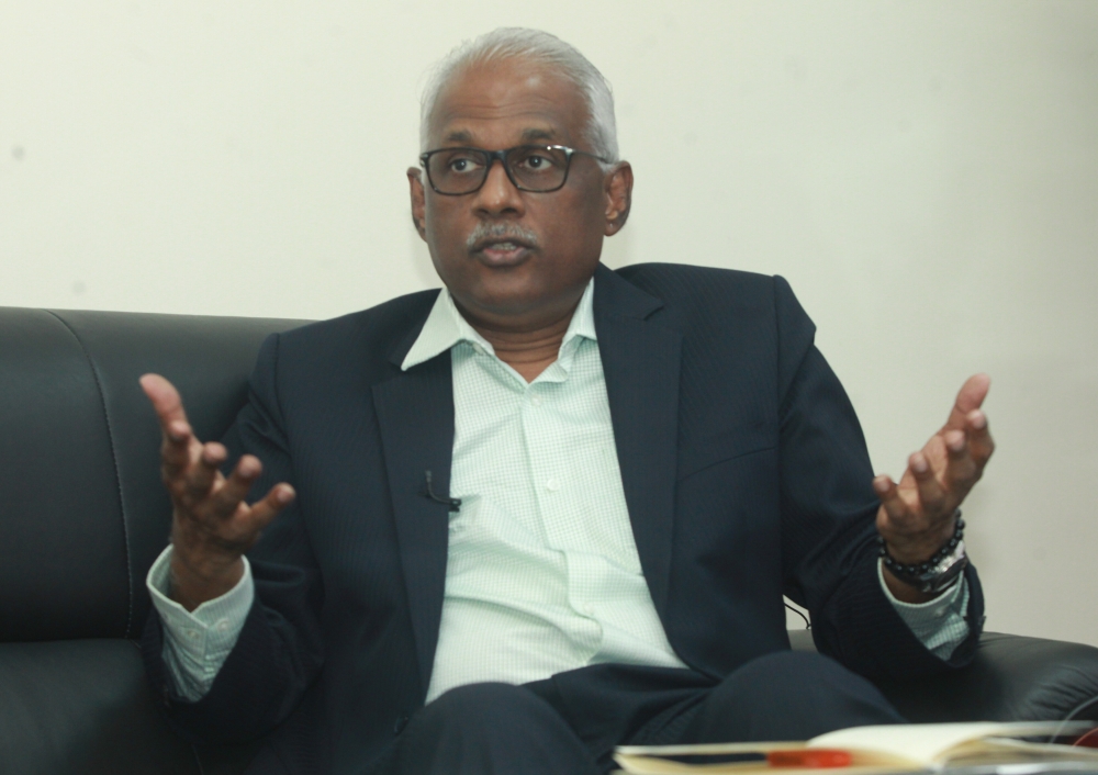 MP seeks court order to stop GE15 - Vimarsana News