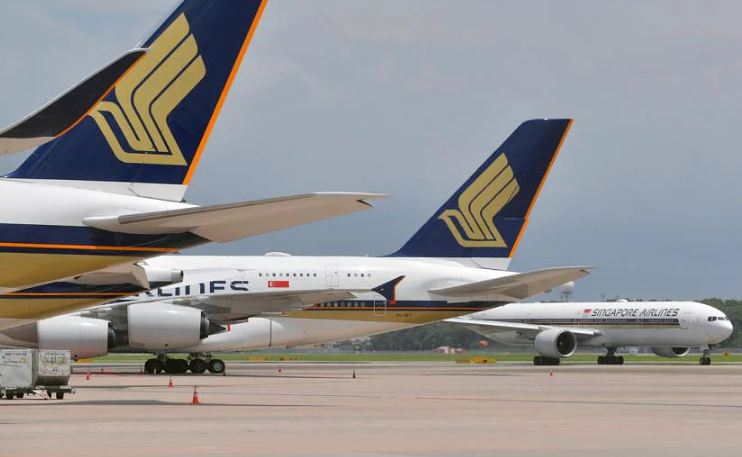 American who allegedly made false bomb threat on board SIA flight denied bail - Vimarsana News