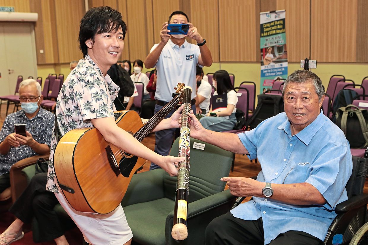 Aniu strums up support for UTAR - Vimarsana News