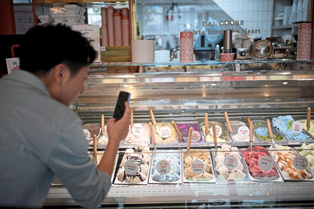 Posh ice cream in vogue as consumers downsize - Vimarsana News