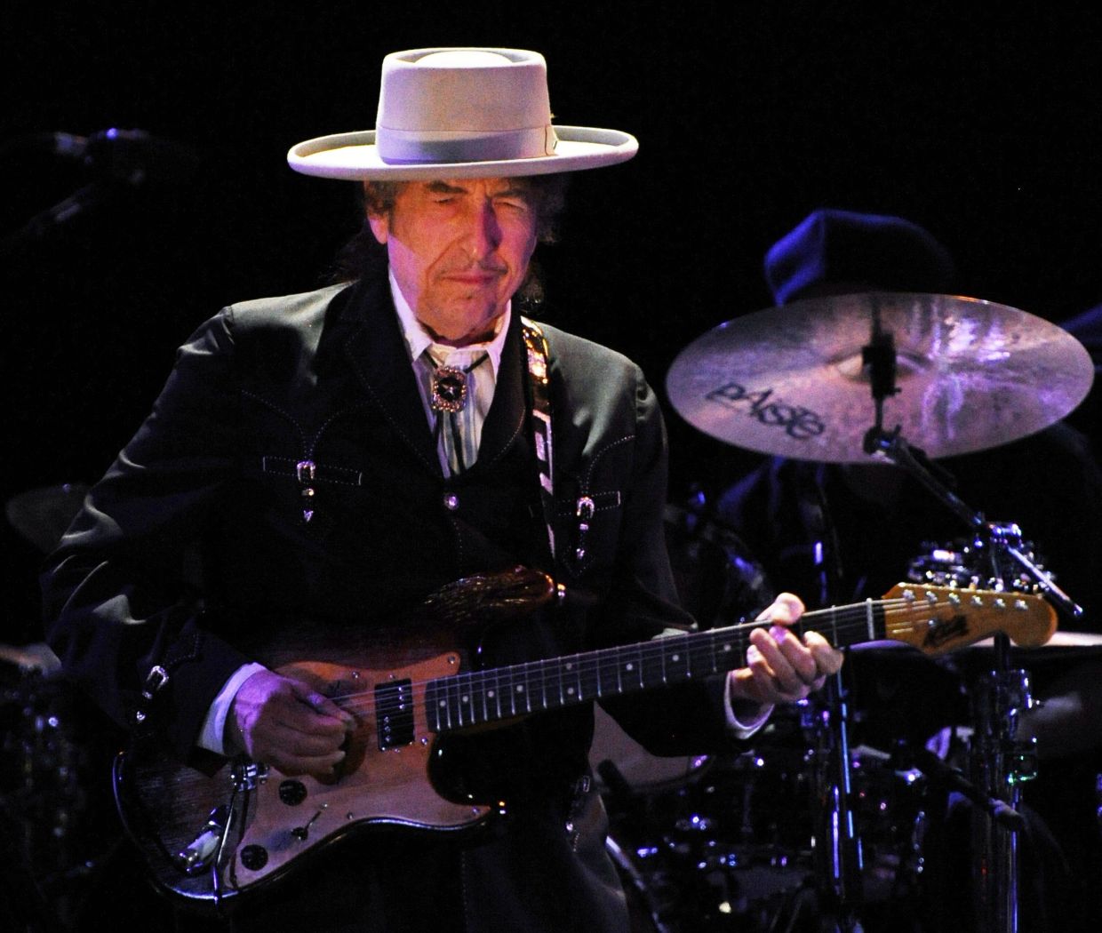 New glimpse into Bob Dylan book see artist riff on songwriting - Vimarsana News