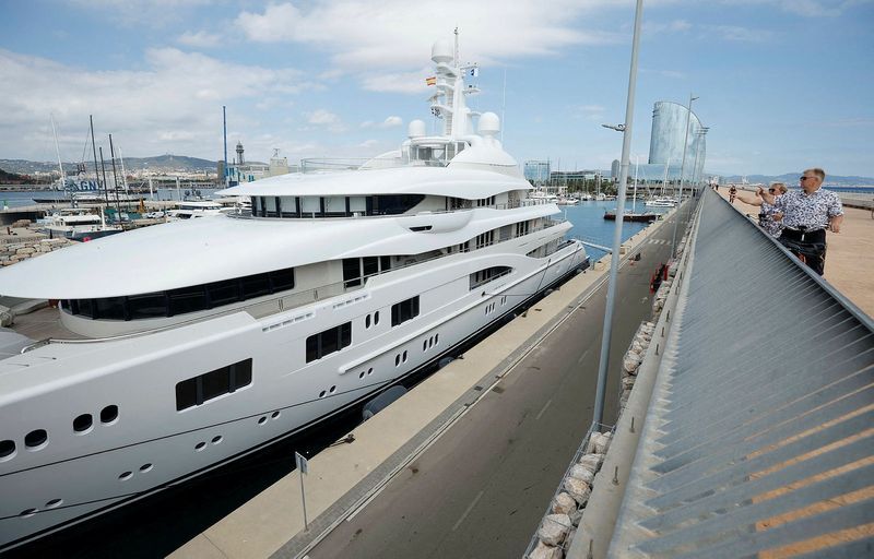 Exclusive-Spain moves yacht linked to Russian oligarch after payments stop - ministry source - Vimarsana News