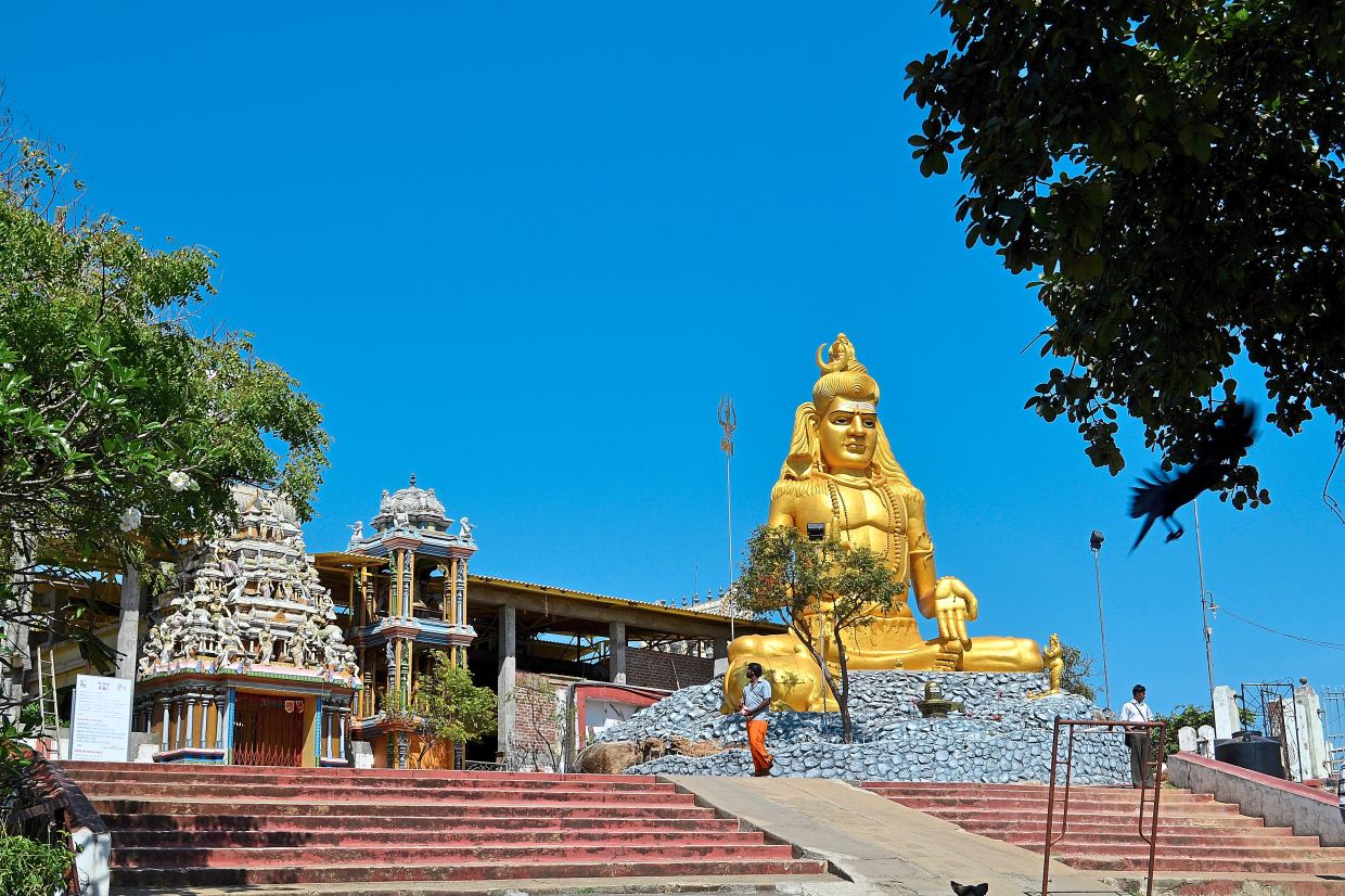 Koneswaram Temple in Trincomalee, Sri Lanka. -- SHAMLI071/Wikimedia Commons