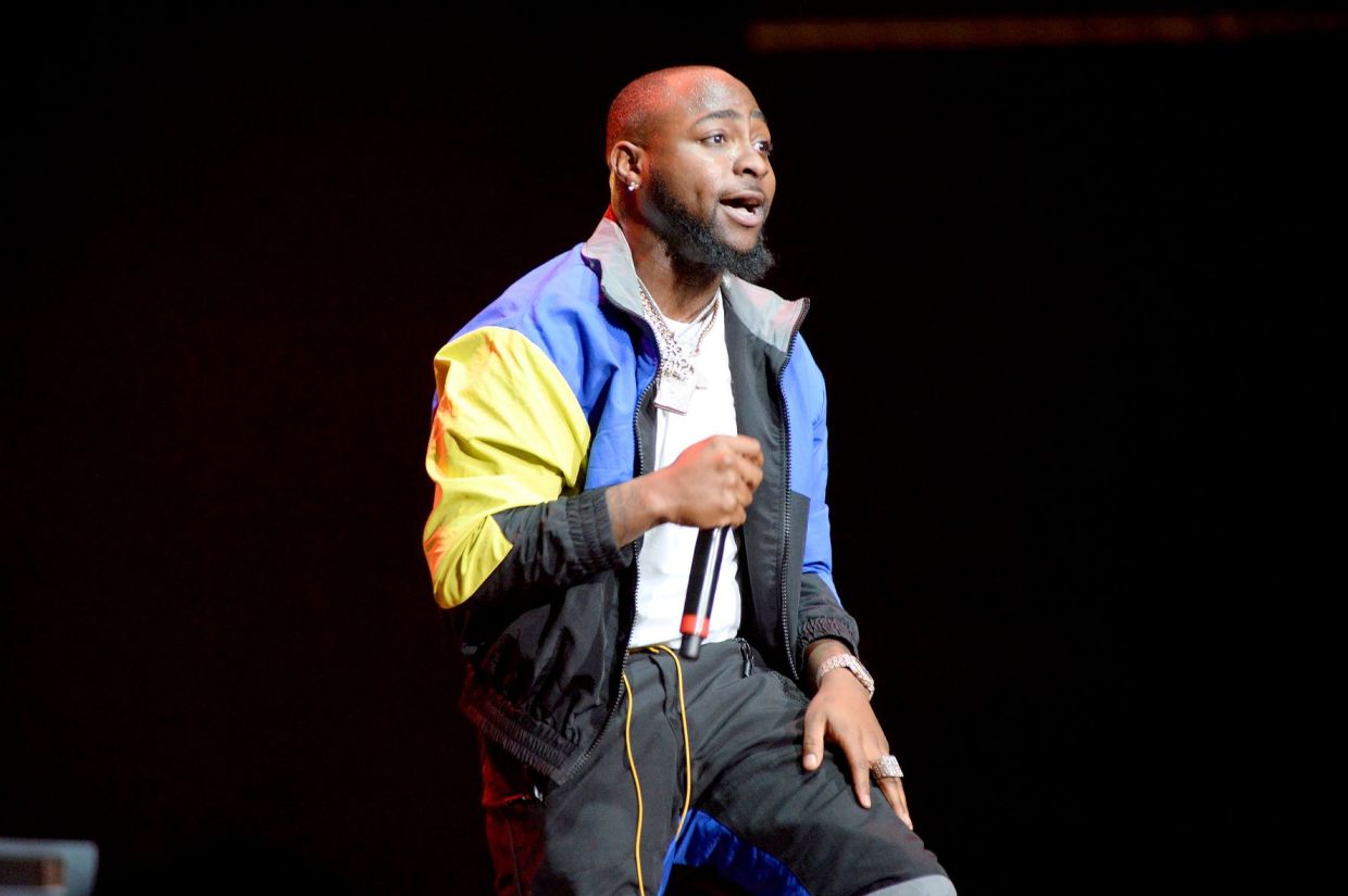 3-year-old son of Atlanta-born Afrobeat star Davido drowns in family pool in Nigeria - Vimarsana News