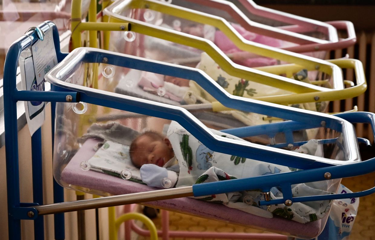 The disappearing Bulgarians: Despair as young leave and population dwindles - Vimarsana News