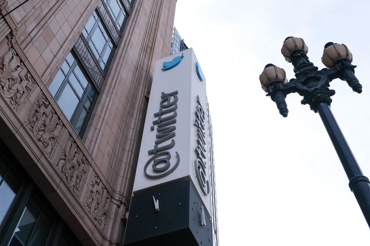 How Elon Musk's Twitter takeover could endanger vulnerable users - Vimarsana News