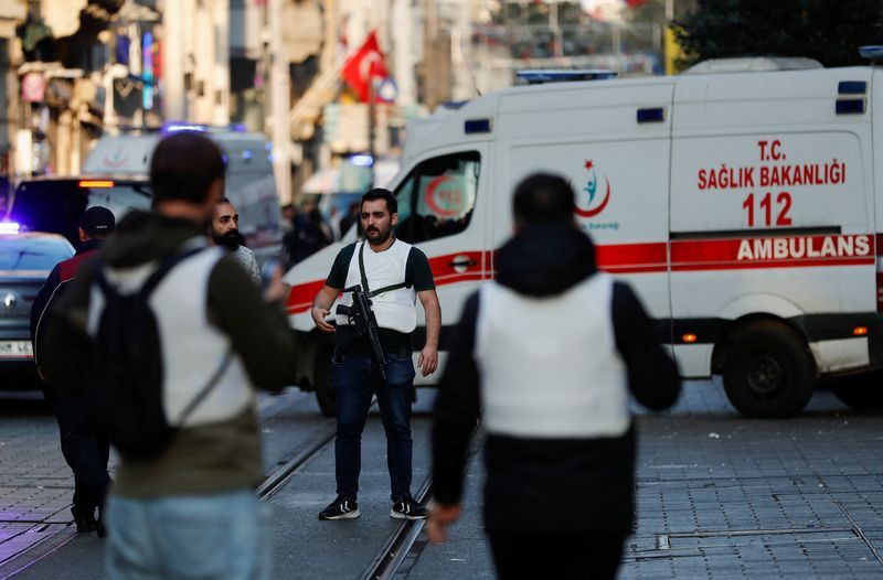 Six dead in Istanbul blast Erdogan says 'smells like terrorism' - Vimarsana News