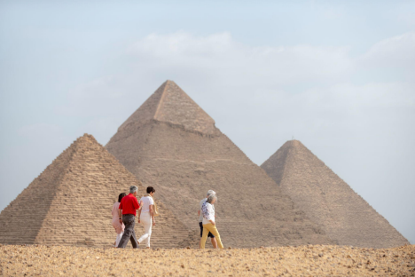 See the Pyramids of Giza and more on the Splendours of Egypt tour.