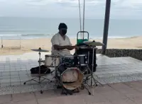 GE15: Buskers hope govt will develop Teluk Cempedak, giving them opportunities to perform