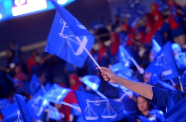 MCA supporters in high spirits at Seberang Prai Barisan Nasional mega ceramah - Vimarsana News