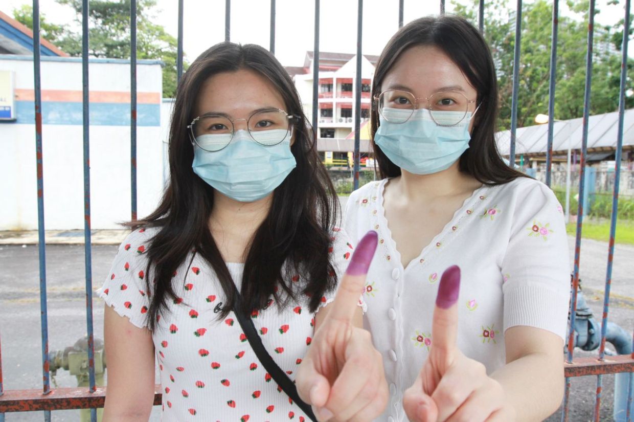 GE15: Young voters thrilled to do their duty as citizens - Vimarsana News