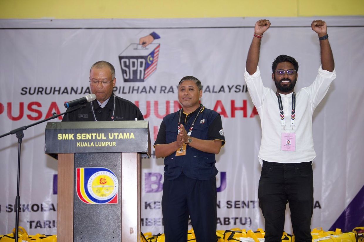 GE15: PKR's Praba retains Batu in crowded 10-cornered tussle - Vimarsana News