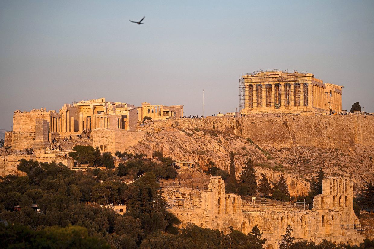 Tourism developments in Greece may be bad for ancient monuments - Vimarsana News