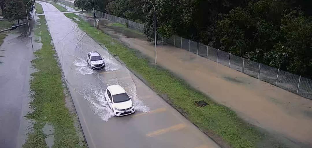 Floods in Putrajaya after one-hour rain on Nov 29 - Vimarsana News
