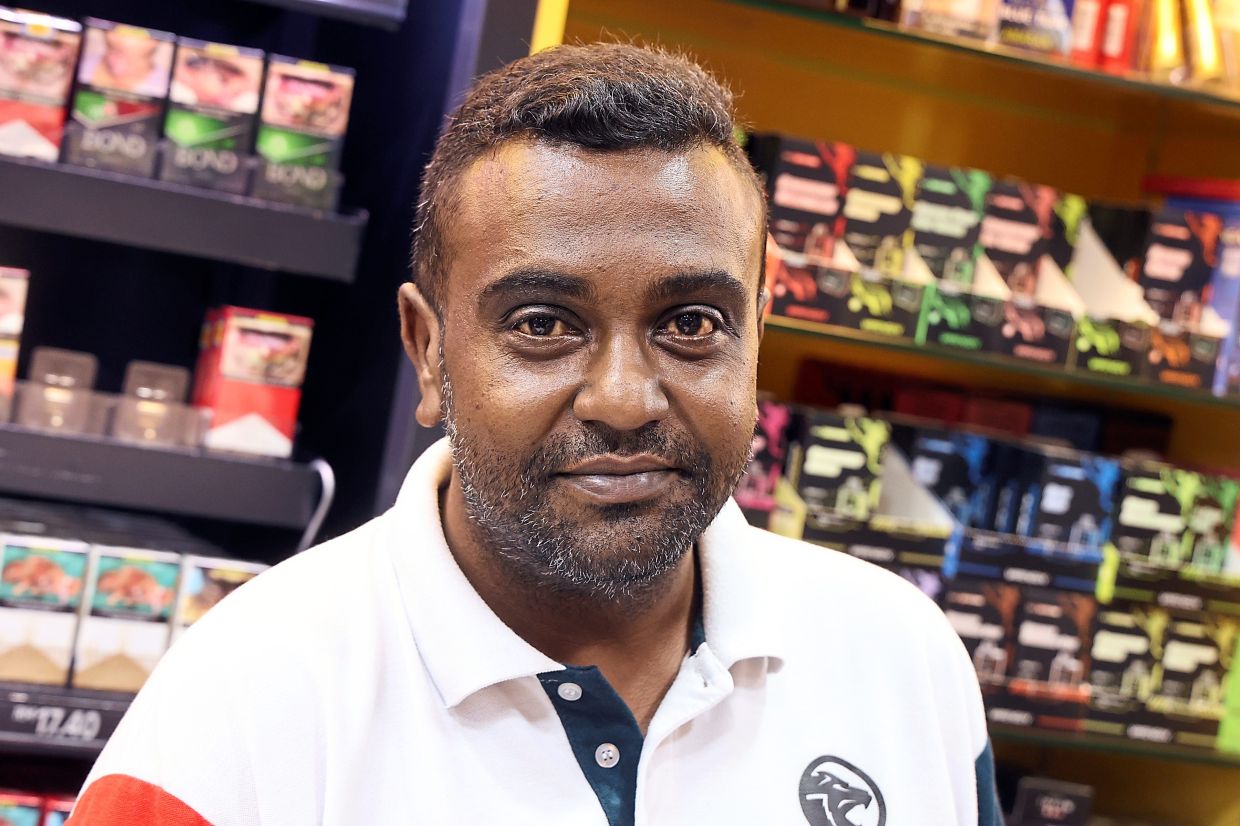 Ganesh says he gets dozens of customers at night as his shop is located near the Causeway.