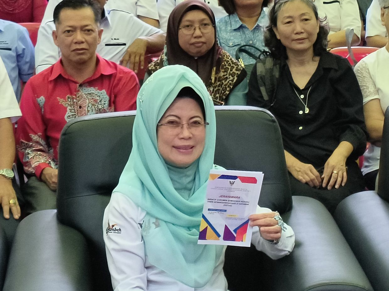 Stateless children in Sarawak to get temporary documents so they can go to school - Vimarsana News