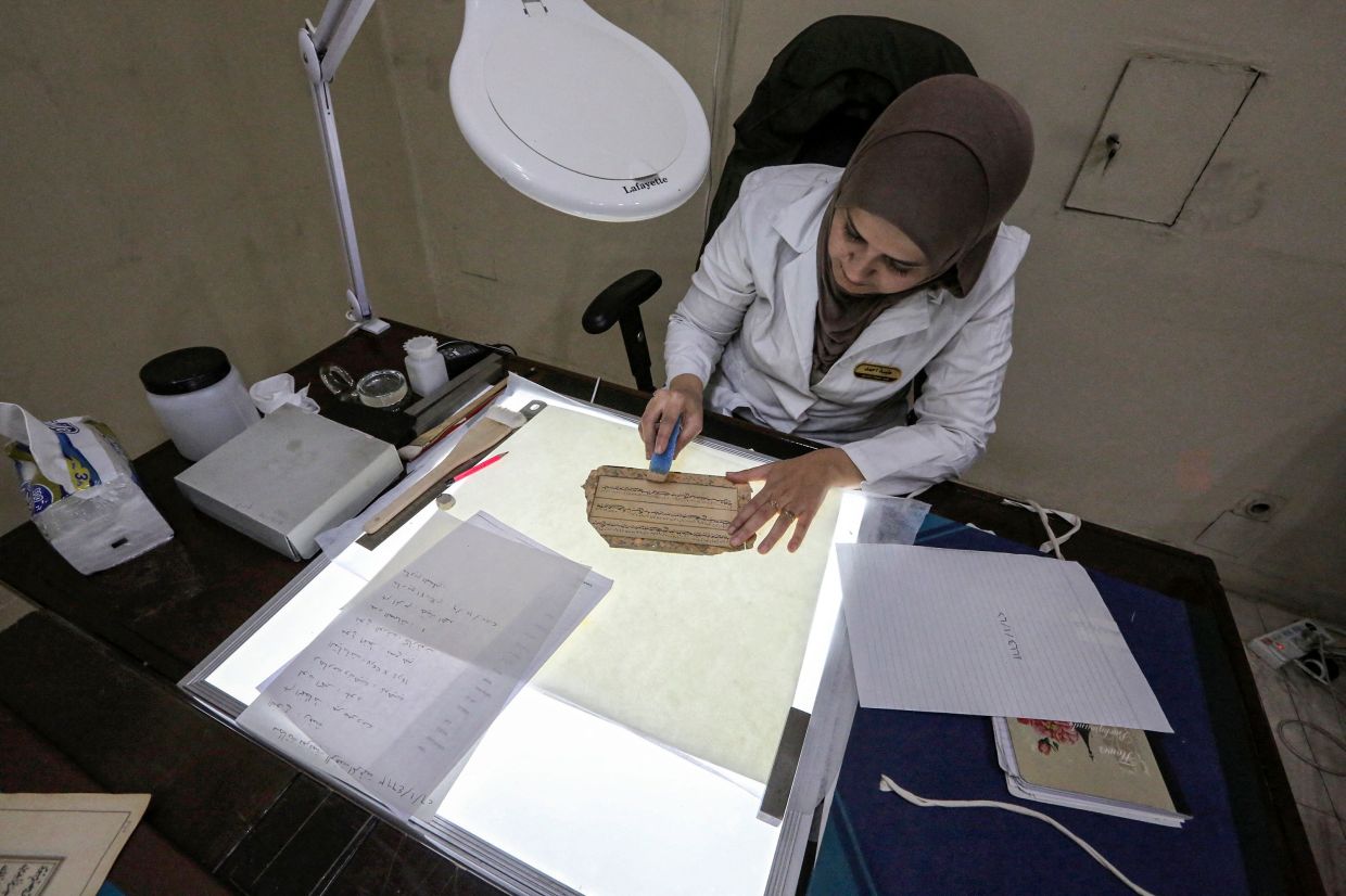 Iraqi conservators strive to preserve ancient manuscripts - Vimarsana News