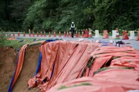 Hotel operators in Batang Kali, workers in Genting Highlands worry over road closure