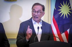 Proposal to abolish pensions of Cabinet members unreasonable, says PM