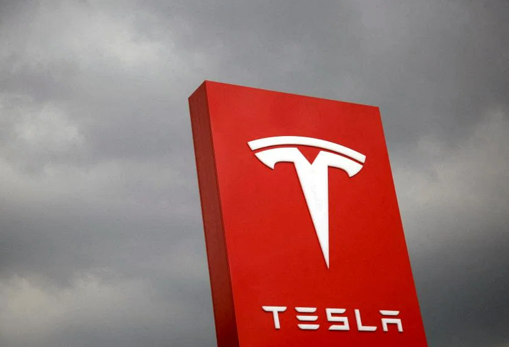 Tesla closes in on preliminary deal for Indonesia electric car plant - Vimarsana News