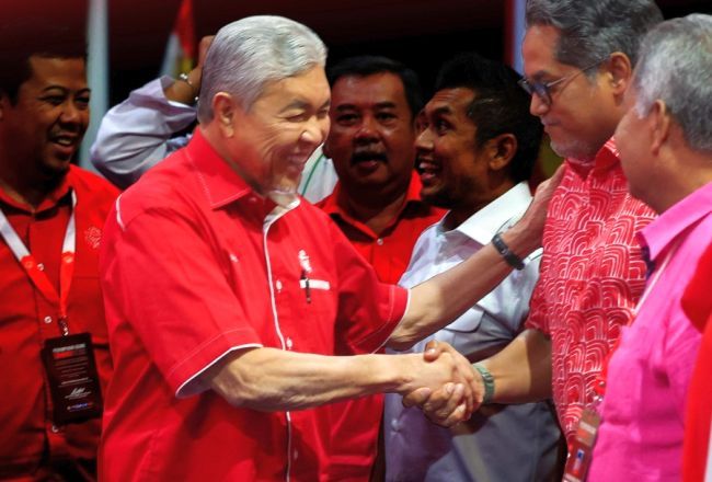Umno top posts in line of fire | The Star