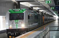 Battery-powered locomotive launched in Bangkok