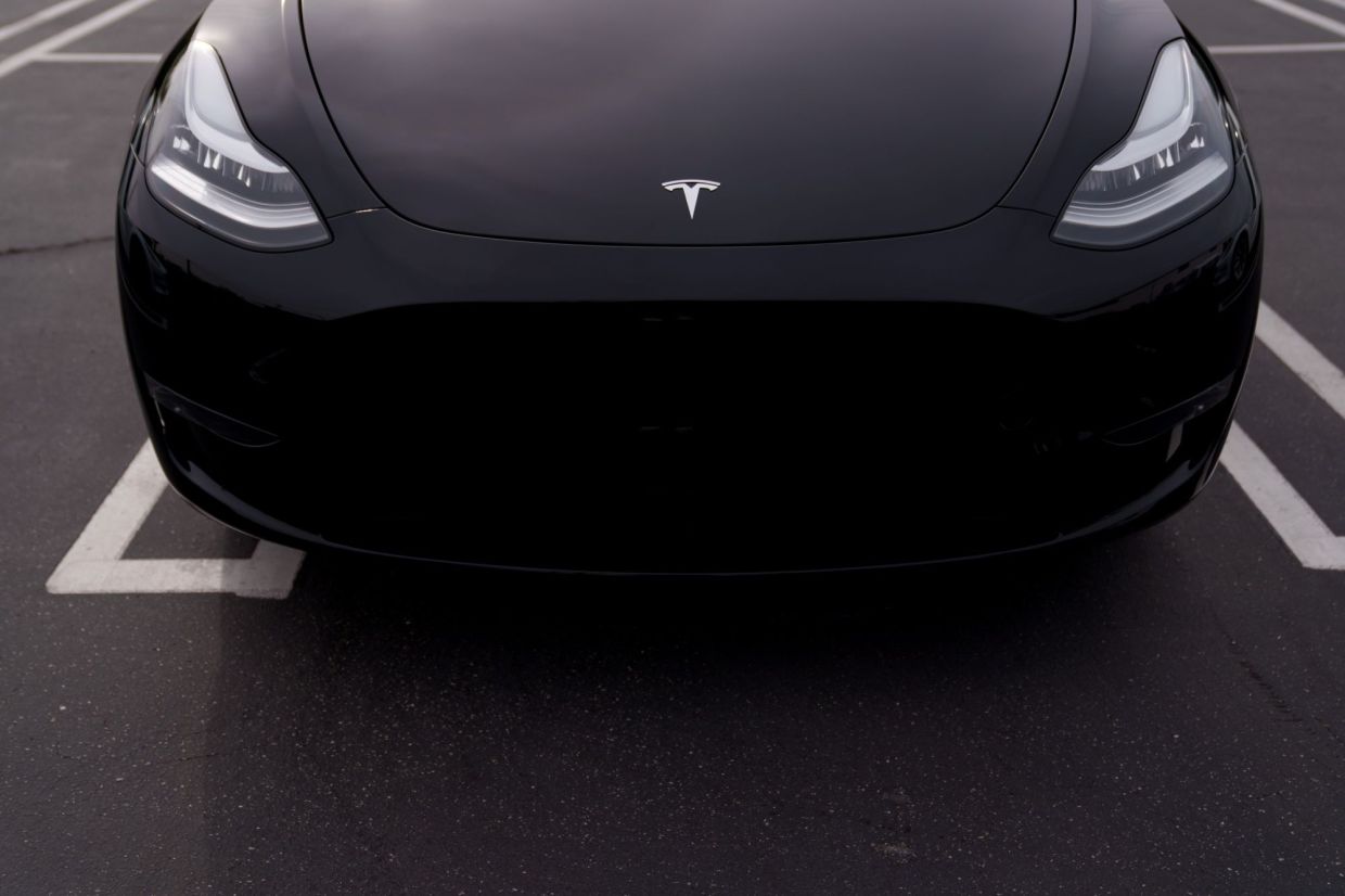 'I feel like I got duped': Tesla price drop angers current owners - Vimarsana News