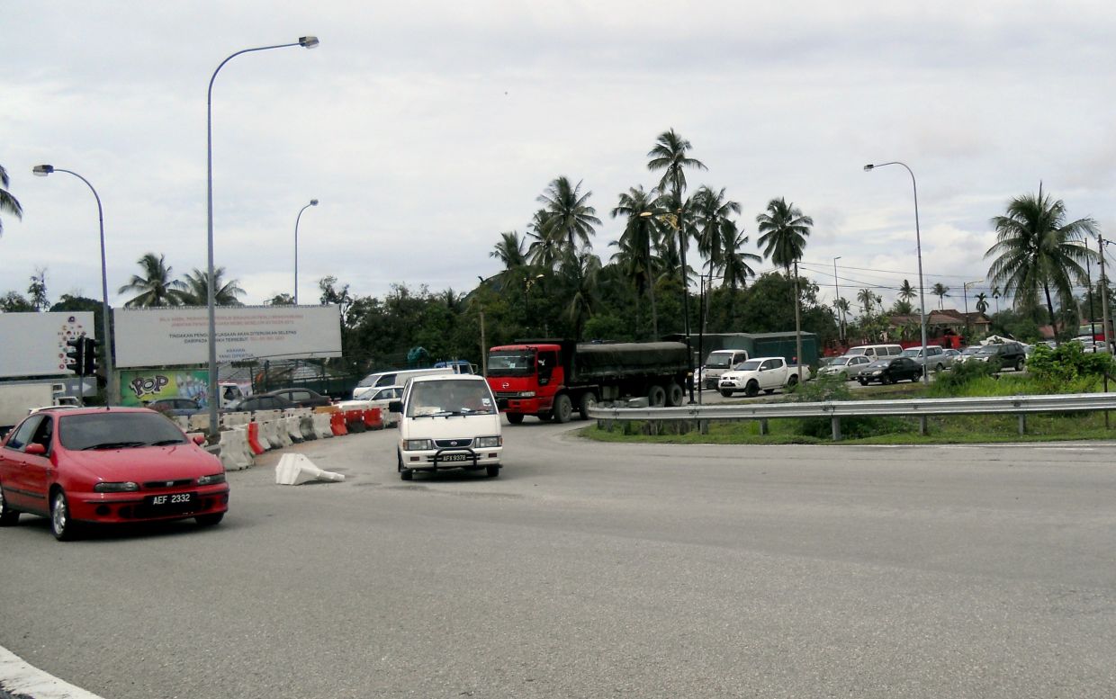 High-risk accident areas in Perak identified - Vimarsana News