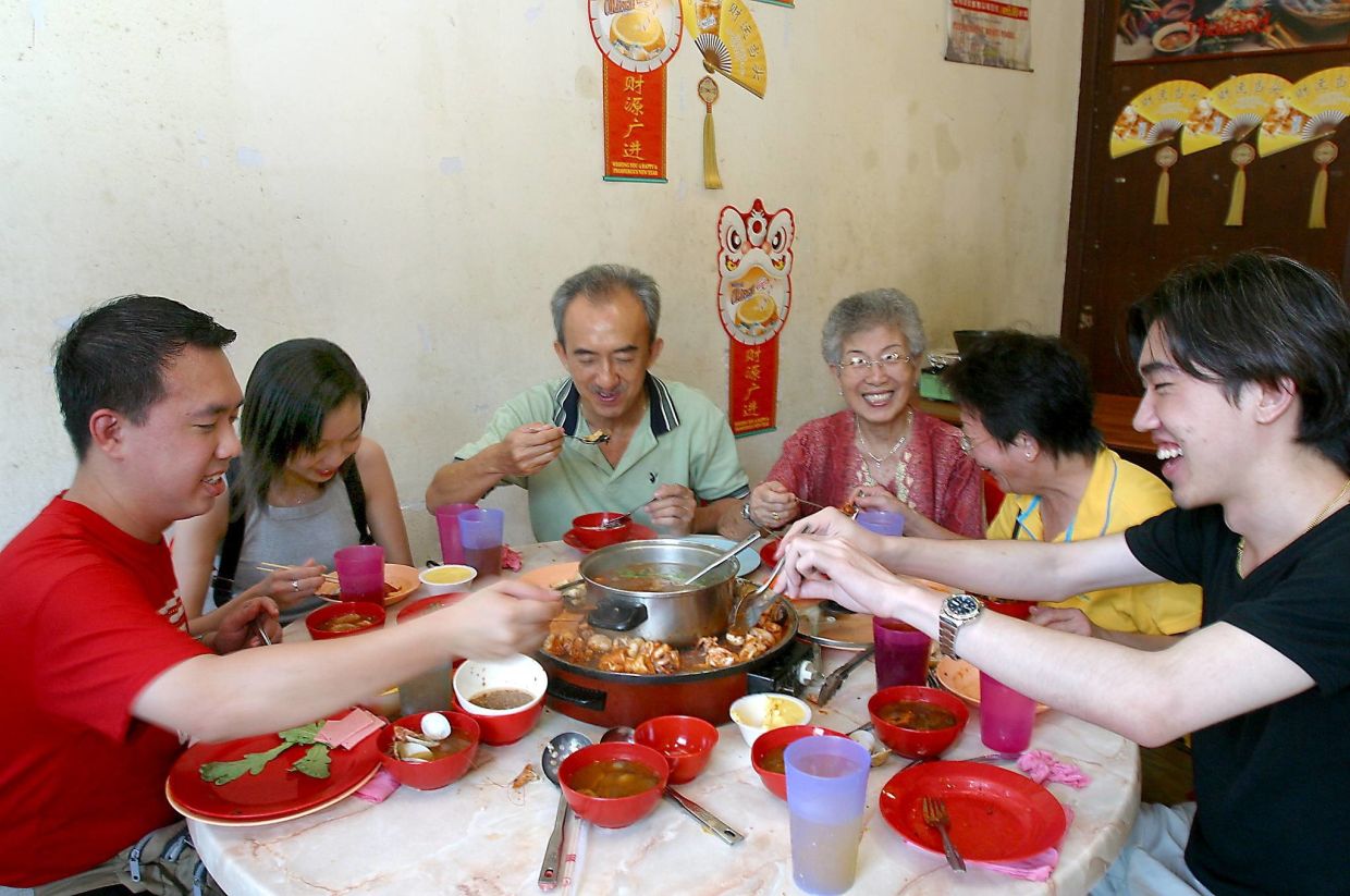 Simple ways to eat healthy this Chinese New Year - Vimarsana News