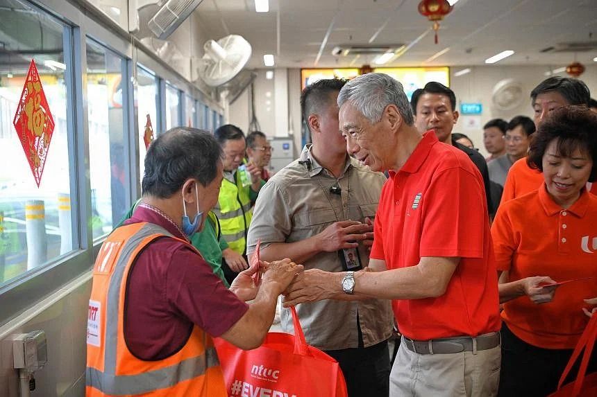 Singapore expects to avoid economic recession but growth also depends on external conditions, says PM Lee - Vimarsana News