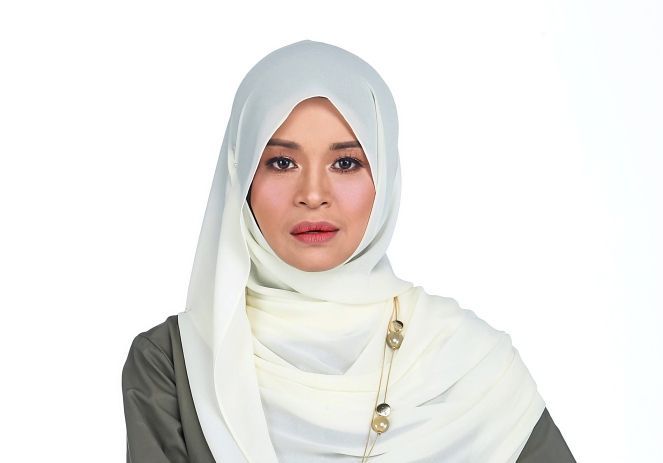 Mea culpa, says motorbike-injured actress - Vimarsana News
