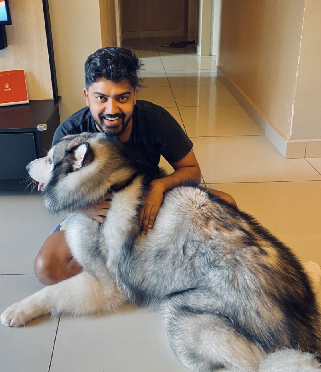 Dinesnathan with his two-and-a-half-year-old husky Bryan. Photo: Dinesnathan Kasinathan