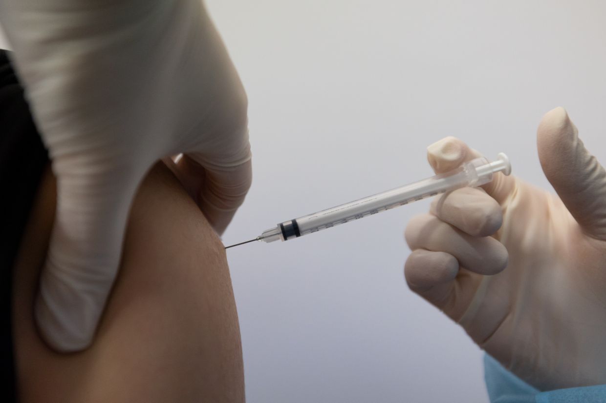 Covid-19: Only 1.9% in Johor have taken second booster dose, says state Health exco - Vimarsana News