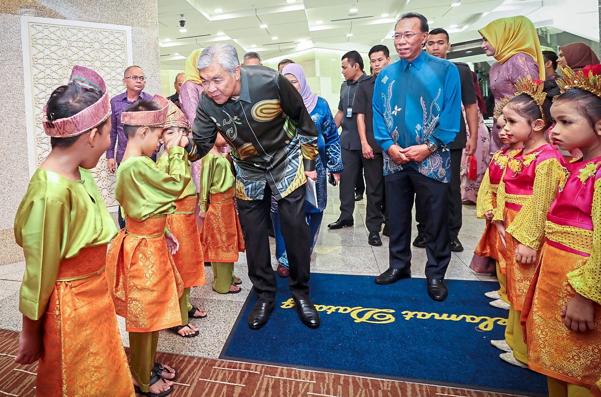 'Umno will accept appeals' - Vimarsana News