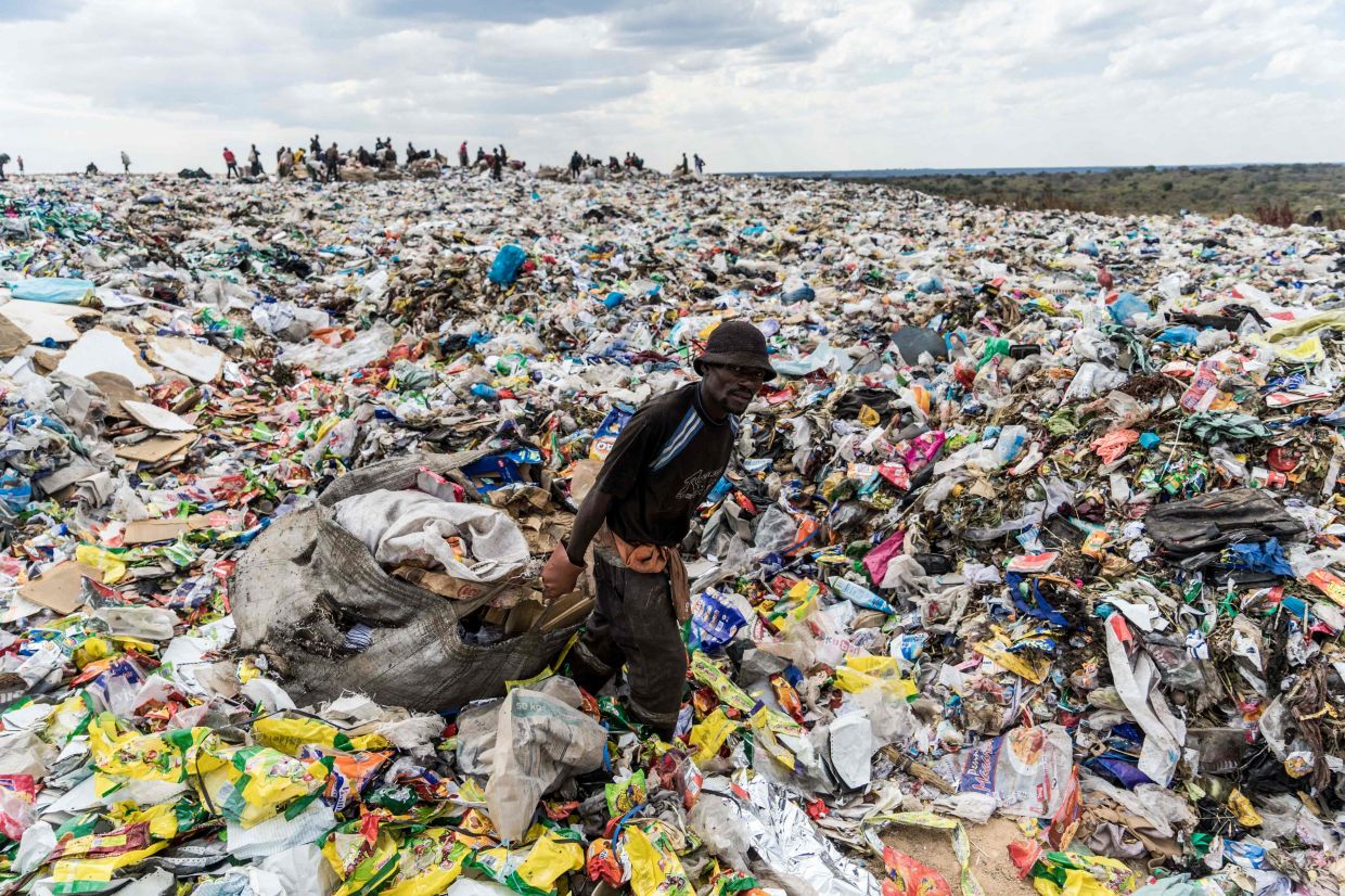 Dystopia, drought and hope? African cli-fi takes on climate crisis - Vimarsana News