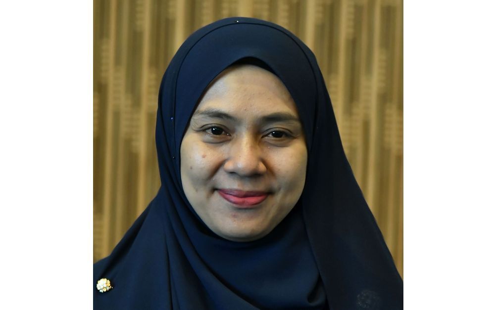Warisan Wanita no.2 lodges report against Kunak rep - Vimarsana News